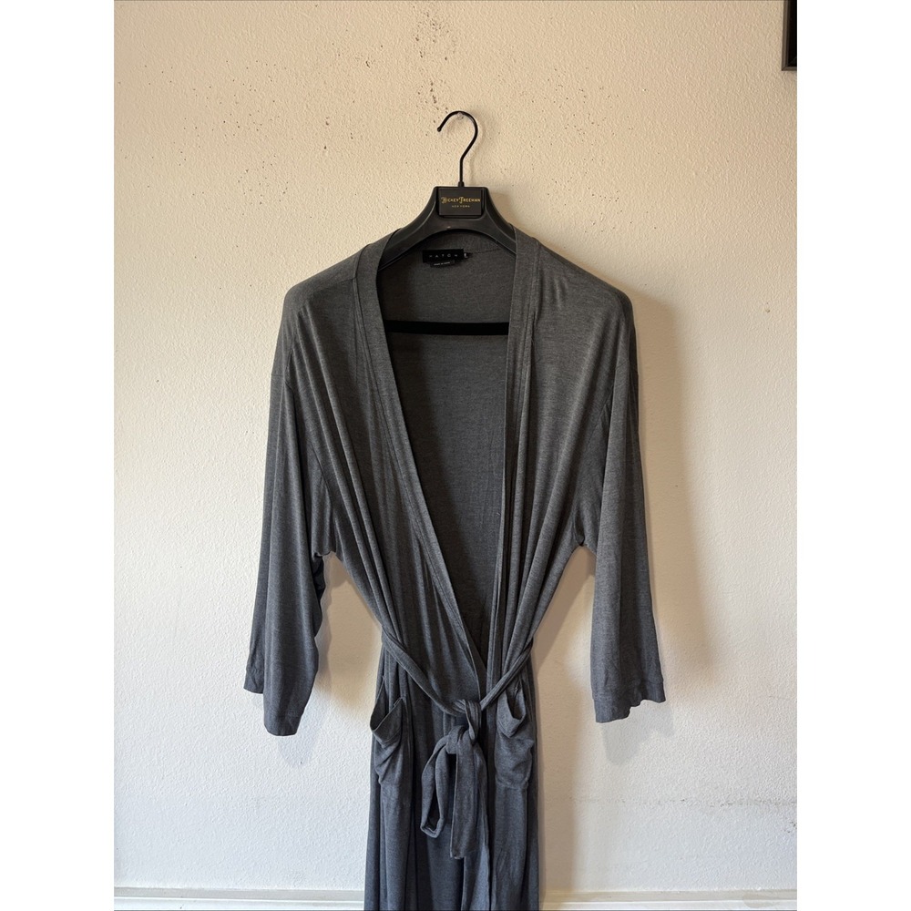 Hatch Gray Lightweight Wrap Robe - Picture 3 of 15